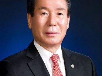 Dr. Jung-Yul Choi